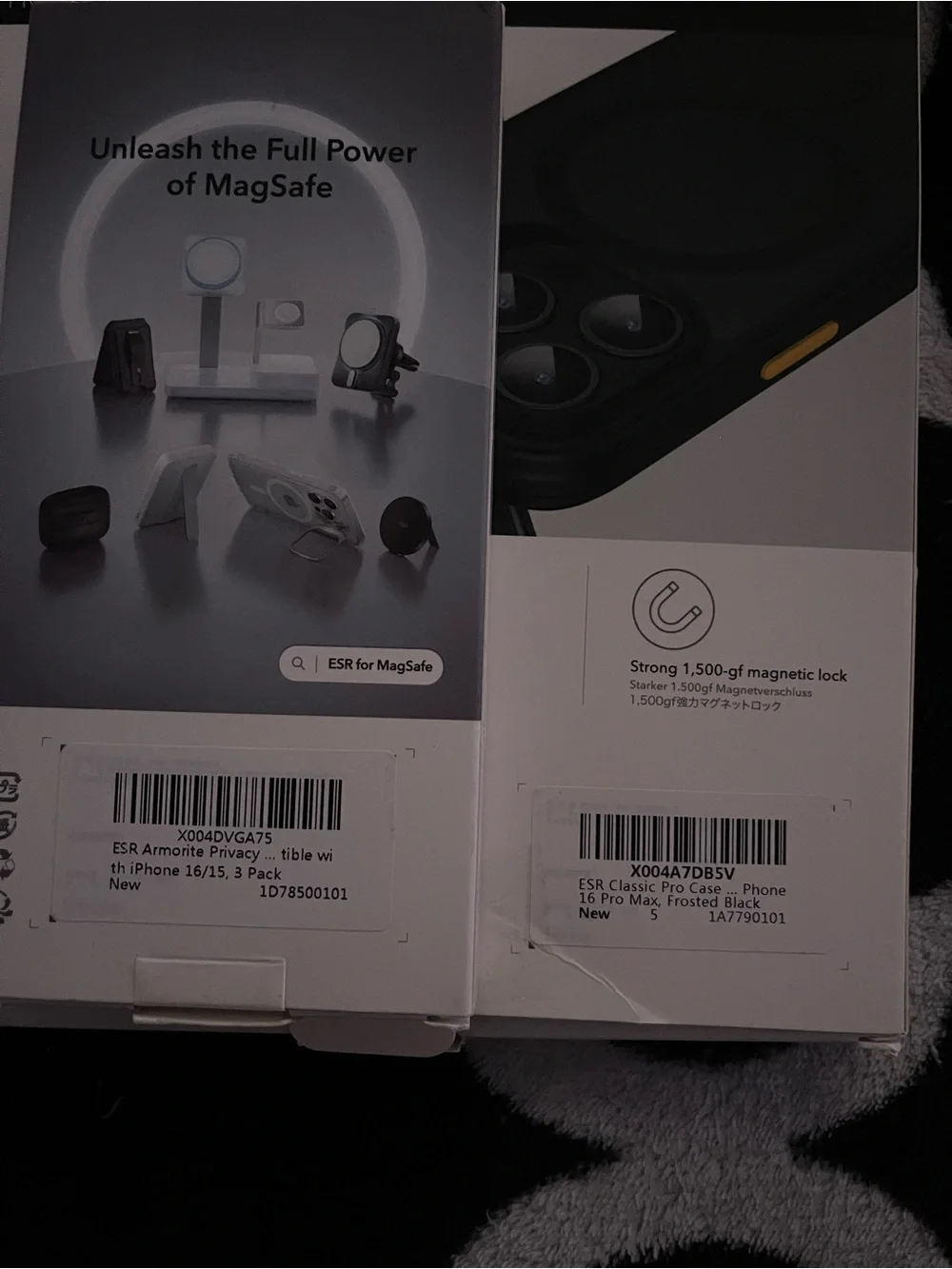 Case15/16 screen protector 3pk iPhone 16 Pro Max(look @pic) cords NOT 4 iPhone